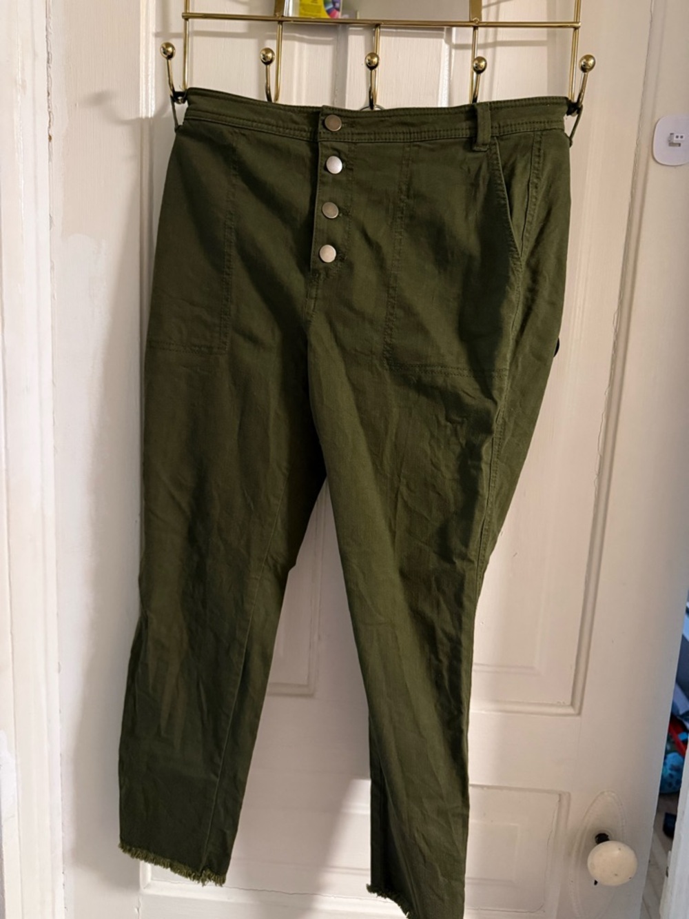 LOFT Olive Green Cropped Ankle Jeans